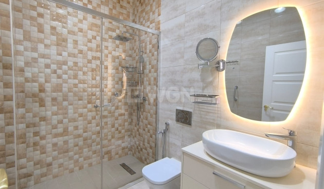 Resale - Villa - Pinoso - Inland