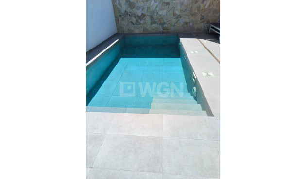 Resale - Bungalow - Pilar de la Horadada - El Mojón