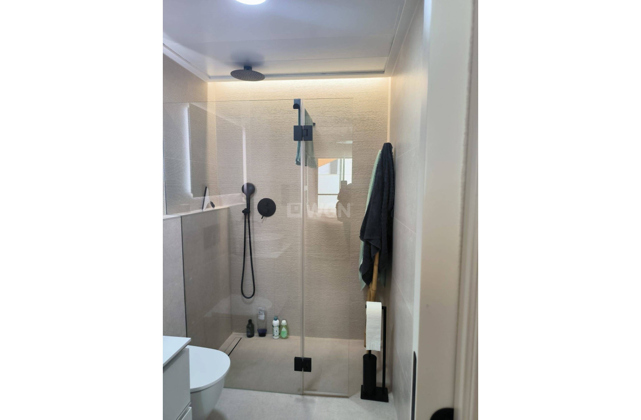 Resale - Bungalow - Pilar de la Horadada - El Mojón