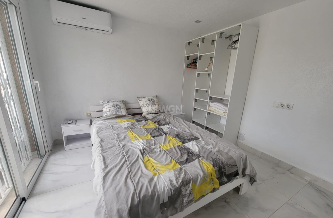 Resale - Townhouse - Pilar de la Horadada - Torre De La Horadada