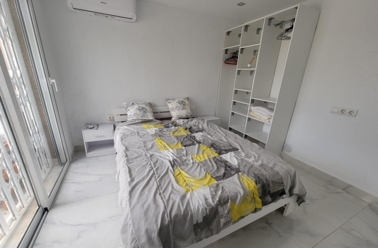 Resale - Townhouse - Pilar de la Horadada - Torre De La Horadada