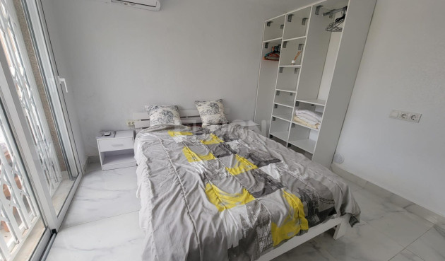 Resale - Townhouse - Pilar de la Horadada - Torre De La Horadada