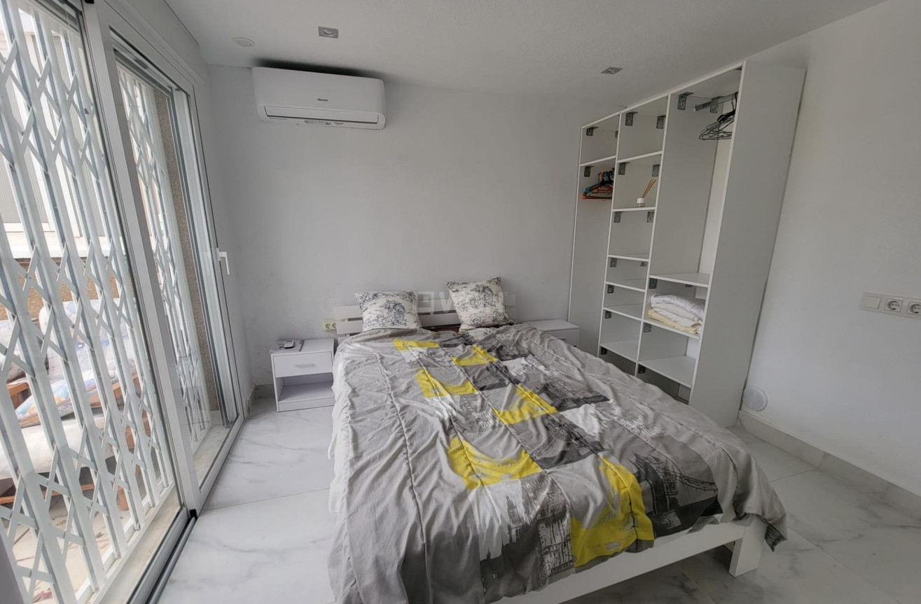 Resale - Townhouse - Pilar de la Horadada - Torre De La Horadada