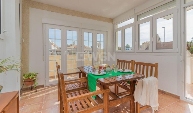 Resale - Villa - Orihuela Costa - Playa Flamenca