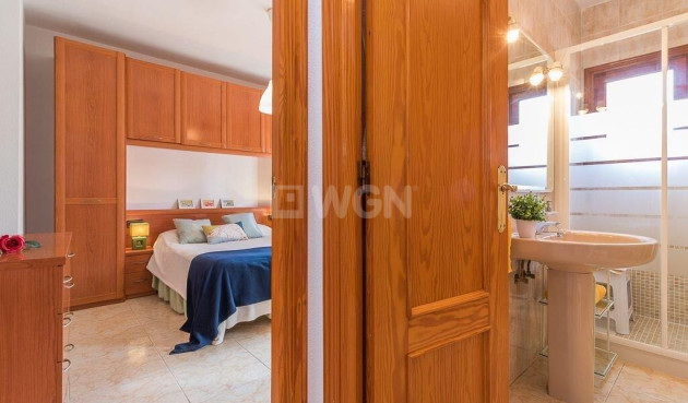 Resale - Villa - Orihuela Costa - Playa Flamenca