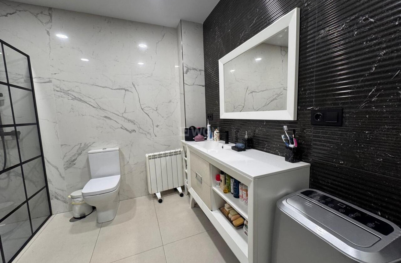 Resale - Villa - Vinuela - Inland