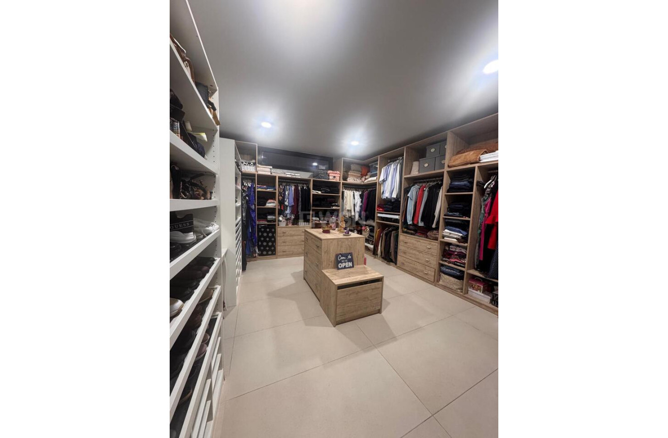 Resale - Villa - Vinuela - Inland