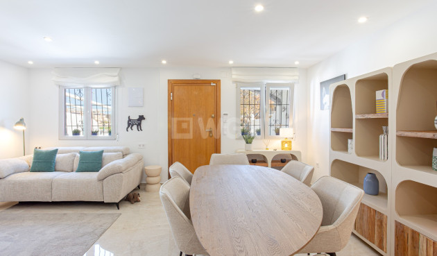 Resale - Villa - Pilar de la Horadada - Costa Blanca