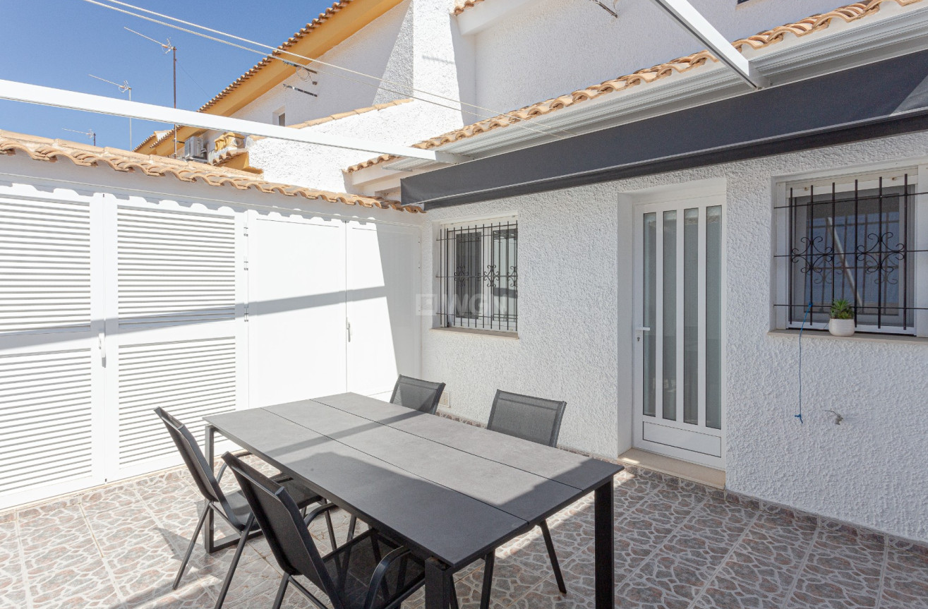 Resale - Villa - Pilar de la Horadada - Costa Blanca
