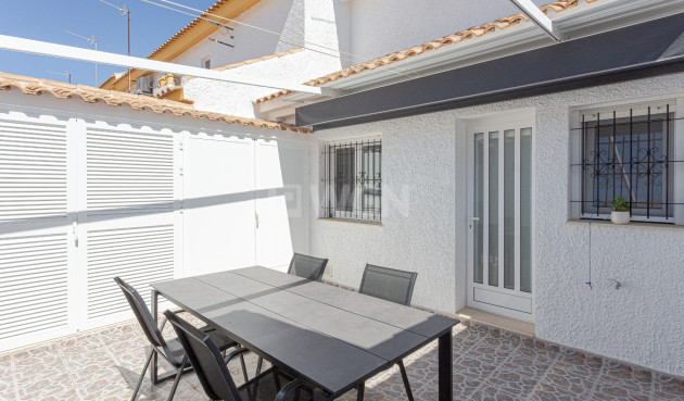Resale - Villa - Pilar de la Horadada - Costa Blanca