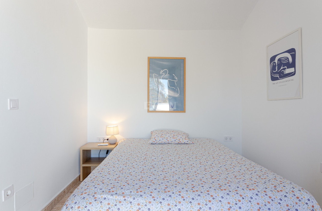 Resale - Villa - Pilar de la Horadada - Costa Blanca