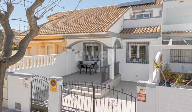 Resale - Villa - Pilar de la Horadada - Costa Blanca