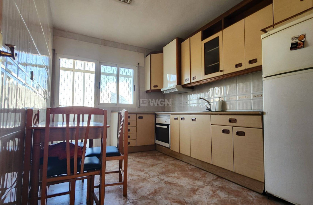 Odsprzedaż - Mieszkanie w bloku - San Javier