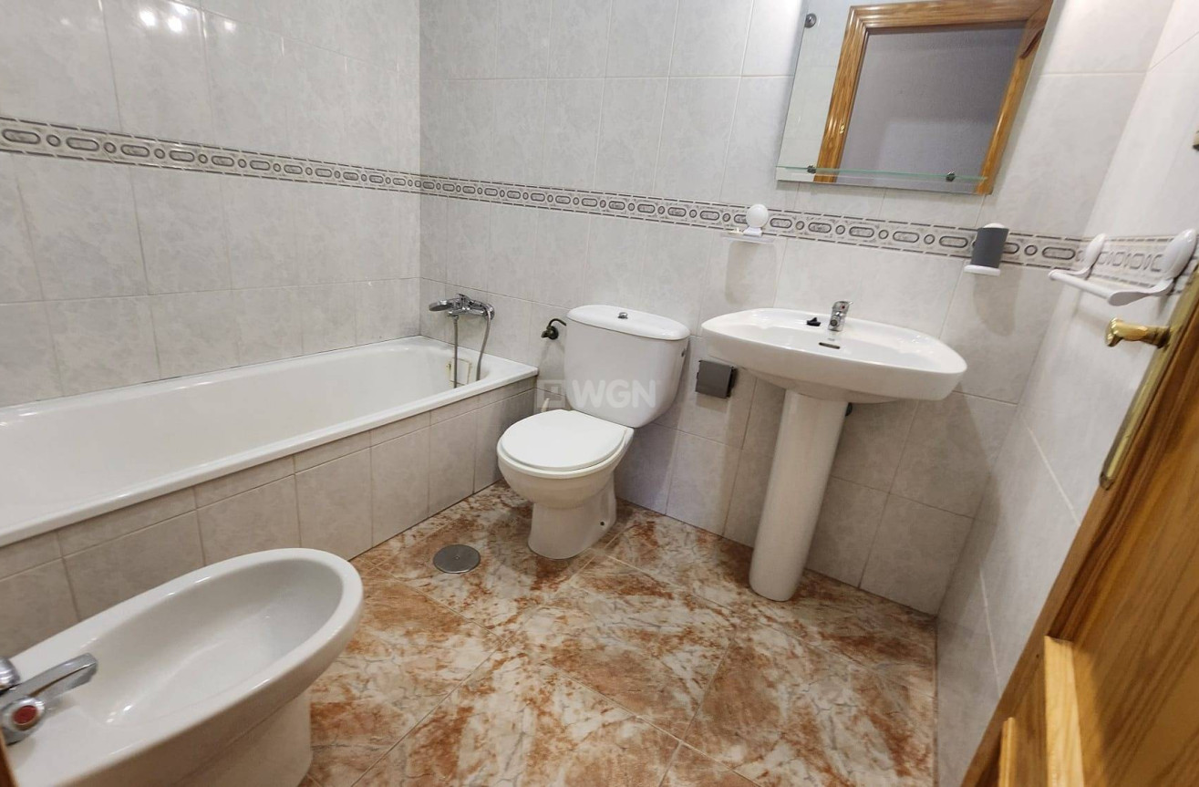 Odsprzedaż - Mieszkanie w bloku - San Javier