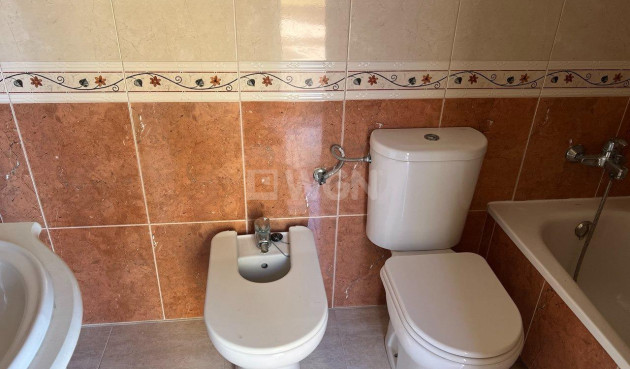 Odsprzedaż - Daszek - Guardamar del Segura - Puerto Deportivo