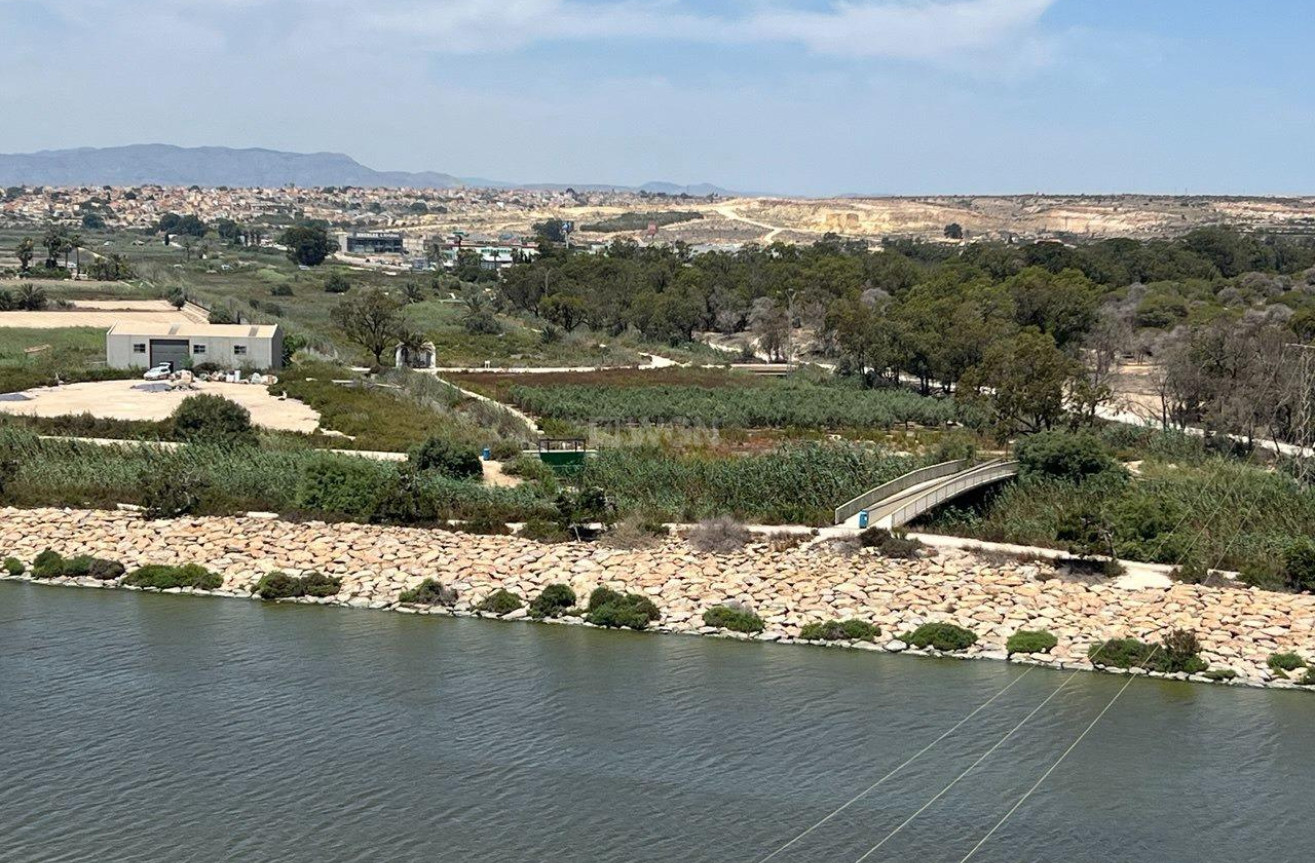 Odsprzedaż - Daszek - Guardamar del Segura - Puerto Deportivo