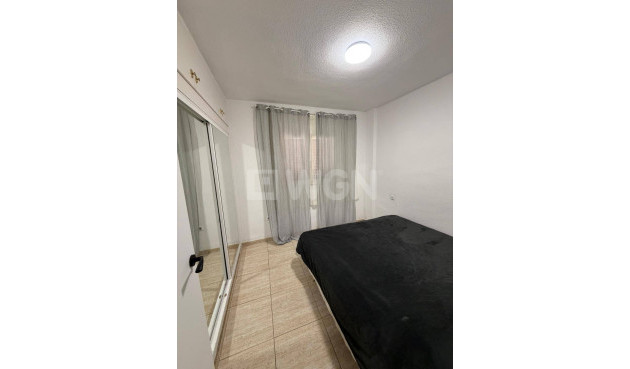 Resale - Apartment / flat - Orihuela Costa - La Regia