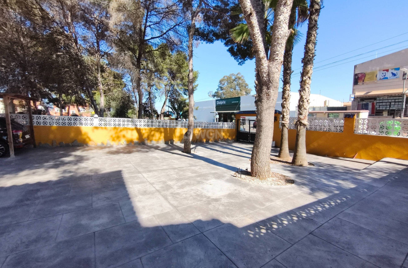 Wiederverkauf - Villa - Torrevieja - Los Balcones