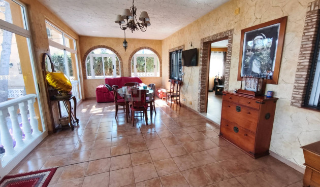 Wiederverkauf - Villa - Torrevieja - Los Balcones