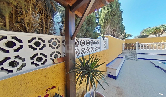 Wiederverkauf - Villa - Torrevieja - Los Balcones