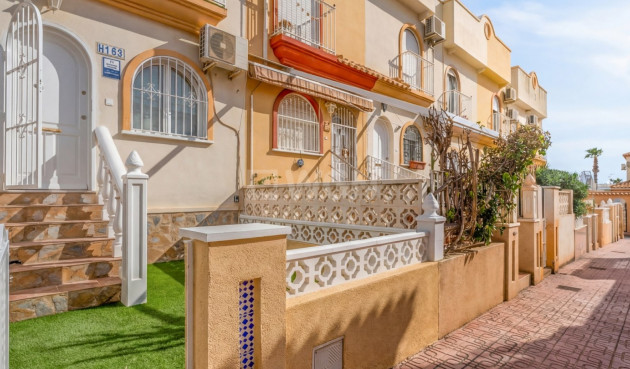 Resale - Townhouse - Orihuela Costa - Costa Blanca