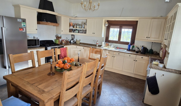 Resale - Villa - Periana - Inland