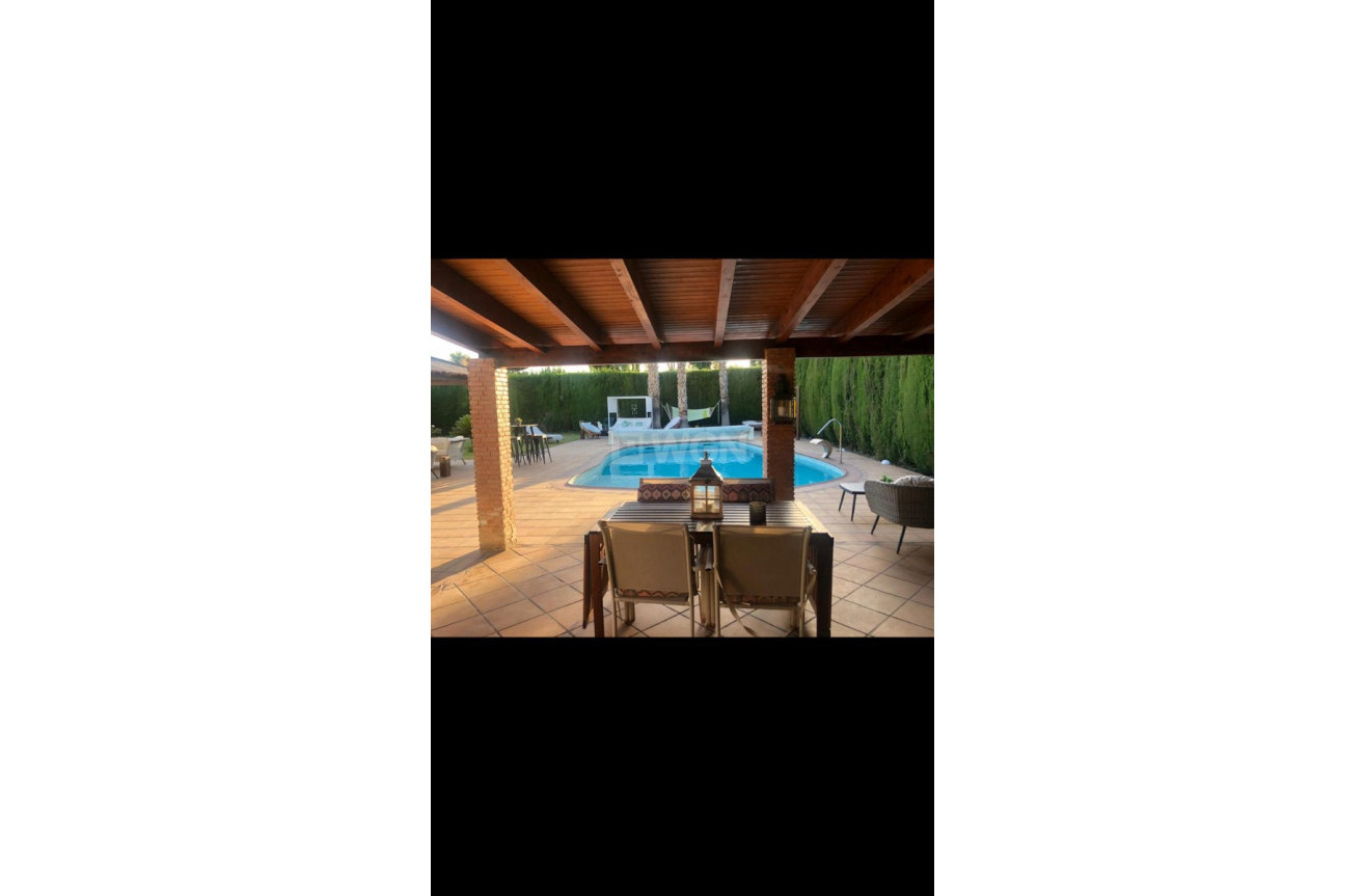 Resale - Villa - Elda - Inland