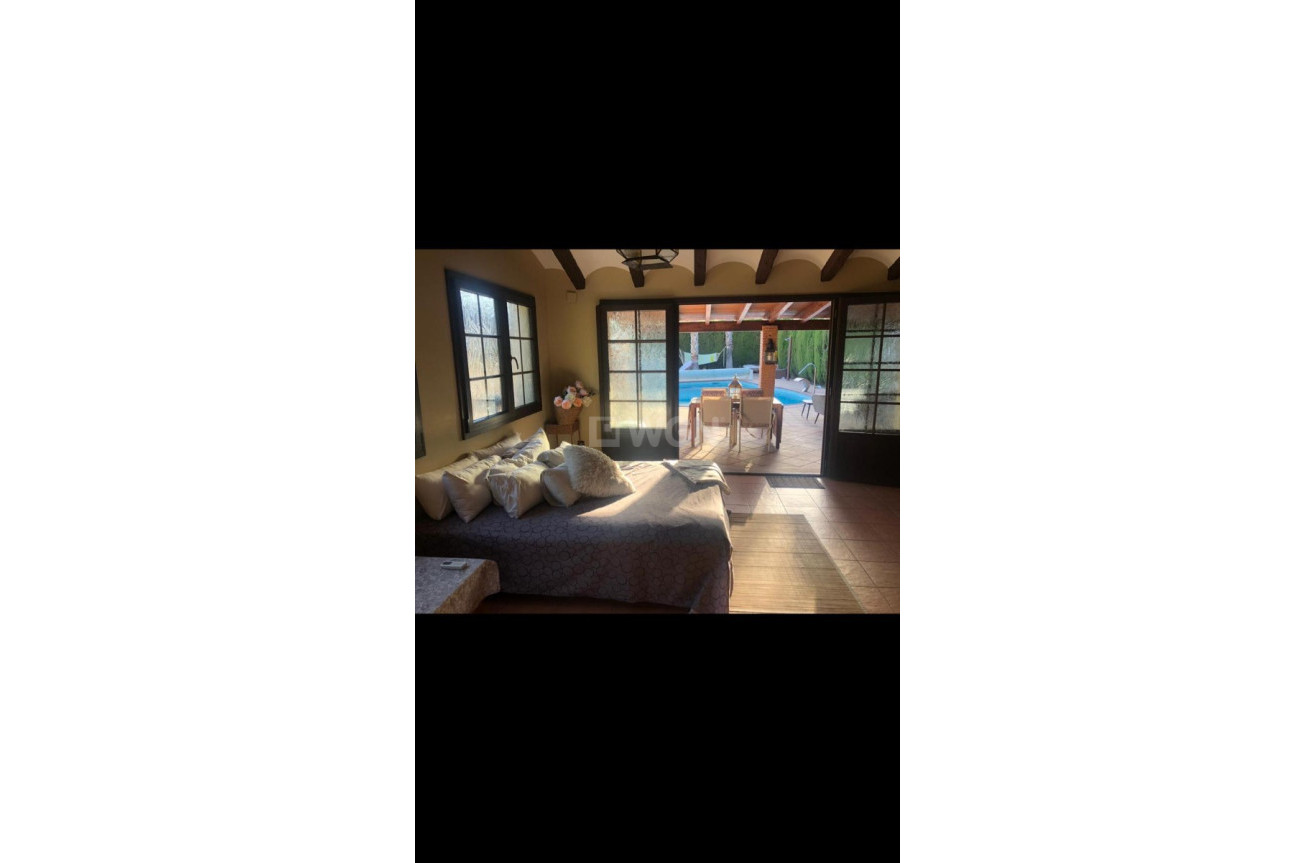 Resale - Villa - Elda - Inland