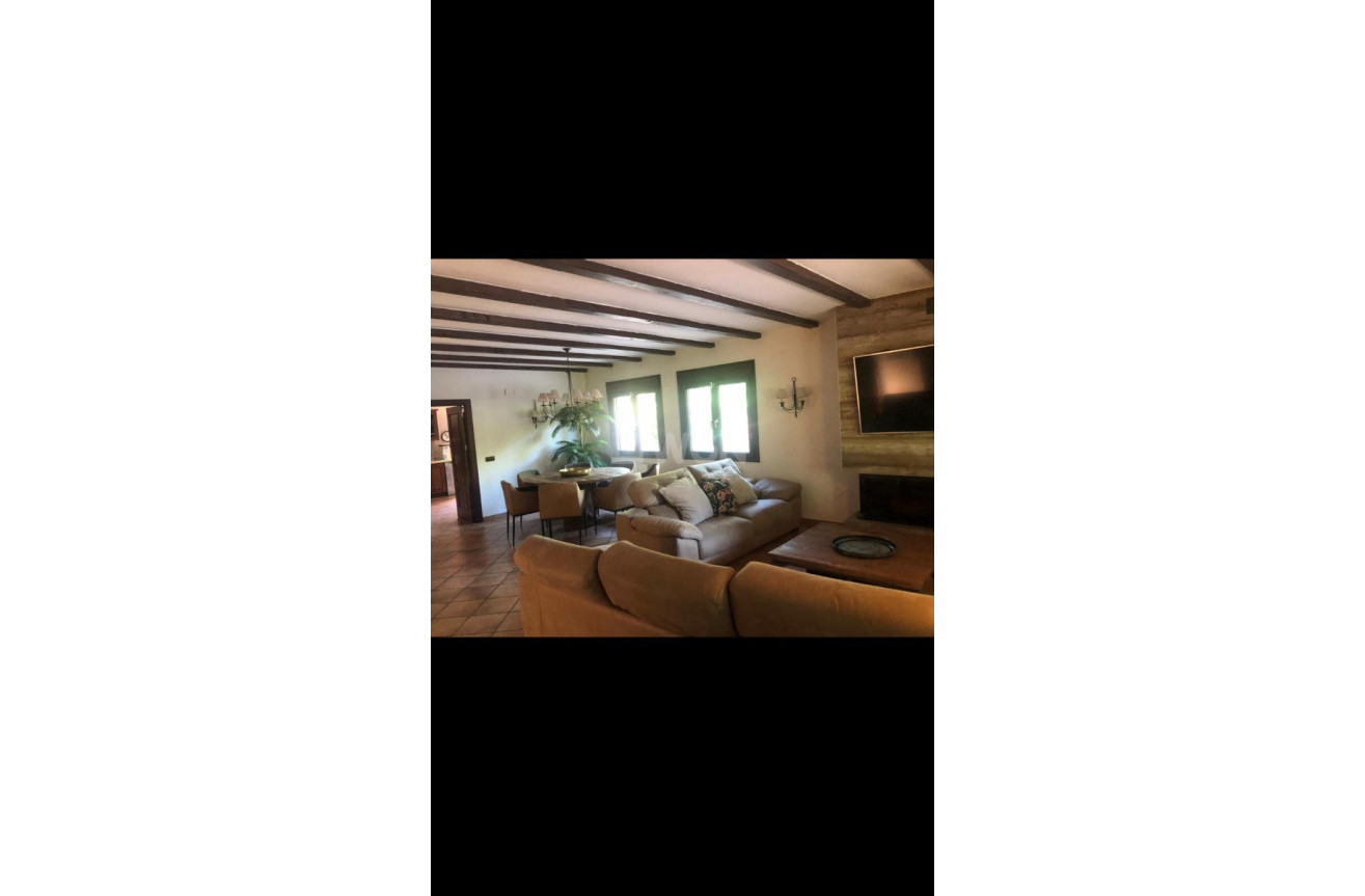 Resale - Villa - Elda - Inland