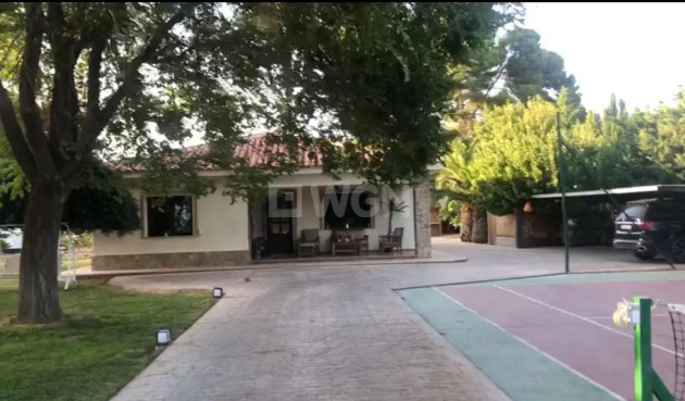 Resale - Villa - Elda - Inland