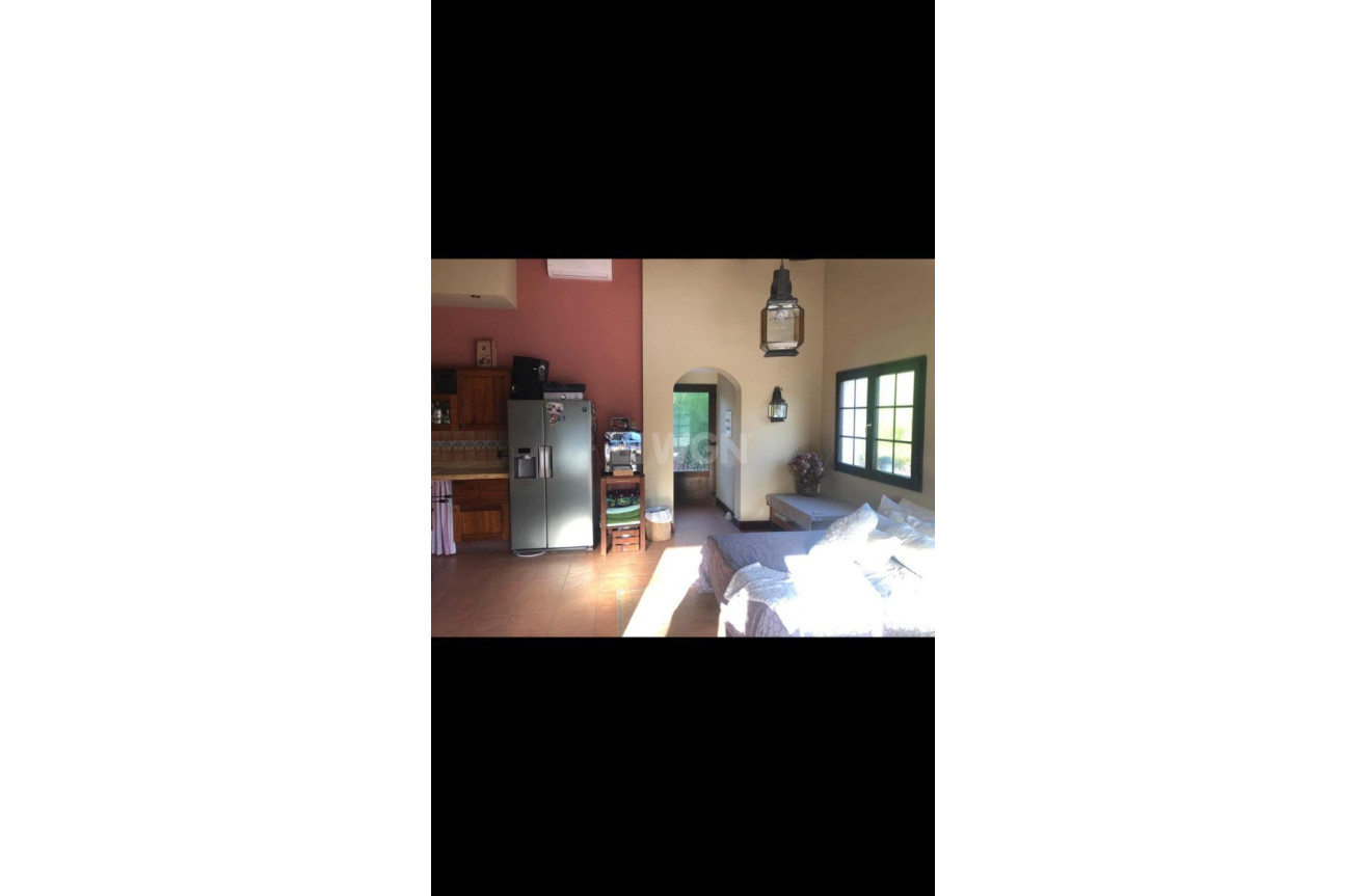 Resale - Villa - Elda - Inland