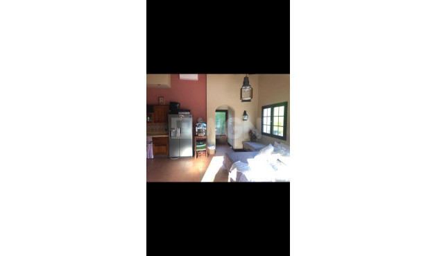 Resale - Villa - Elda - Inland