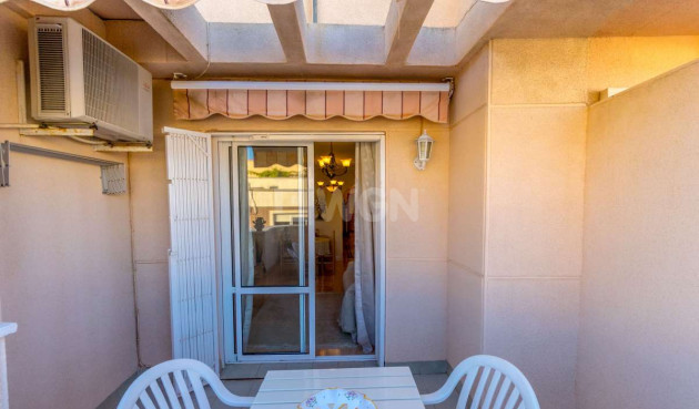 Odsprzedaż - Mieszkanie w bloku - Torrevieja - Costa Blanca