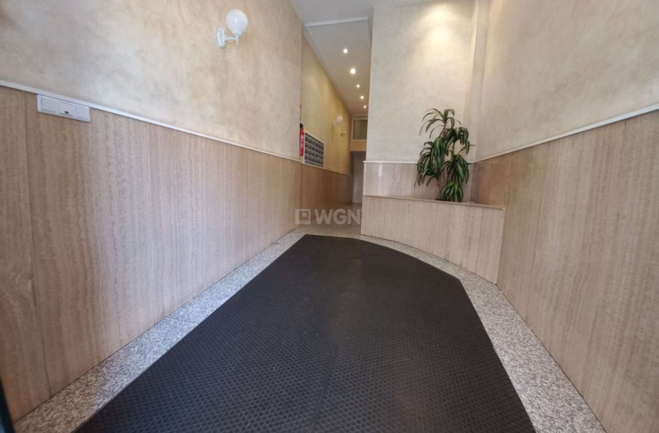 Odsprzedaż - Mieszkanie w bloku - Torrevieja - Costa Blanca