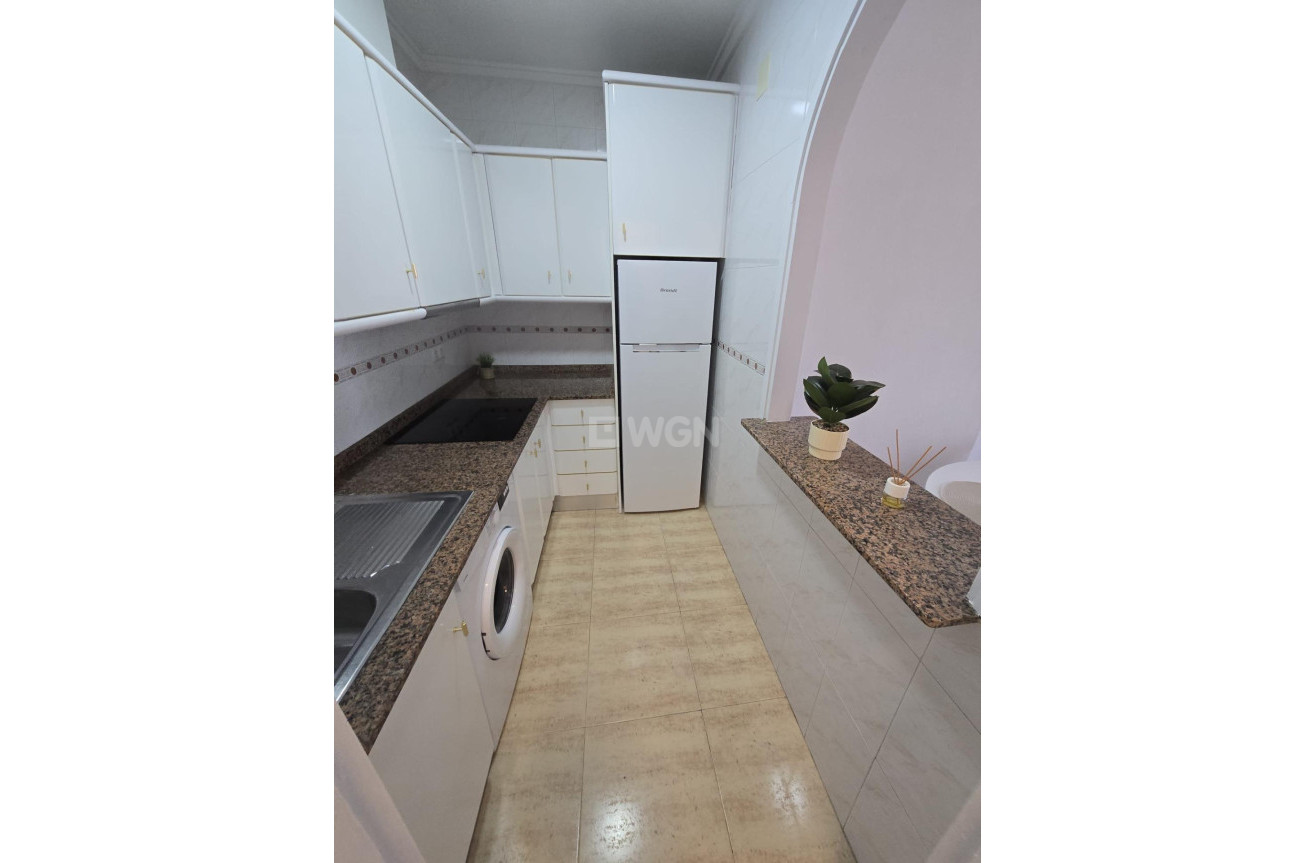 Resale - Apartment / flat - Torrevieja - Torreblanca