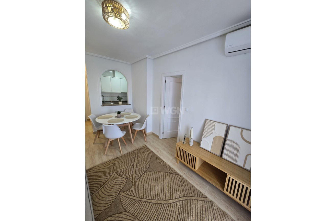 Resale - Apartment / flat - Torrevieja - Torreblanca
