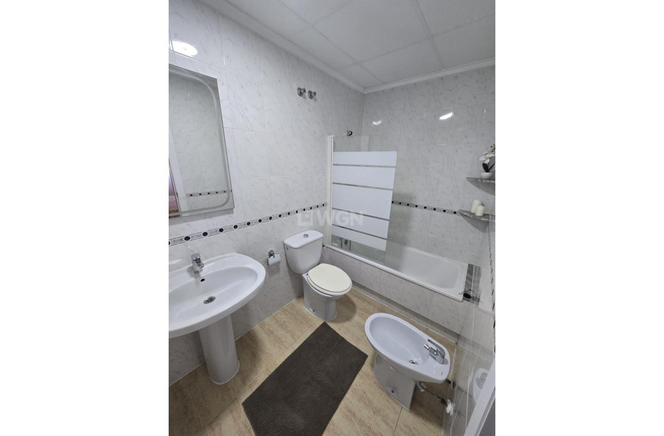 Resale - Apartment / flat - Torrevieja - Torreblanca