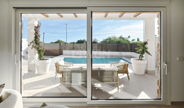 Resale - Villa - Orihuela Costa - Costa Blanca