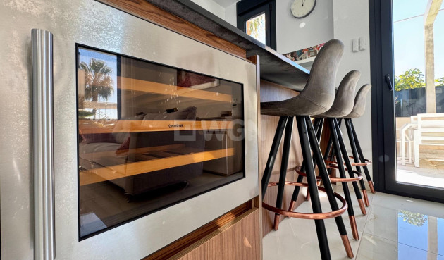 Resale - Villa - Orihuela Costa - Lomas de Cabo Roig