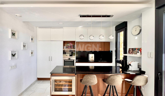 Resale - Villa - Orihuela Costa - Lomas de Cabo Roig