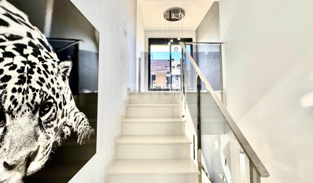 Resale - Villa - Orihuela Costa - Lomas de Cabo Roig