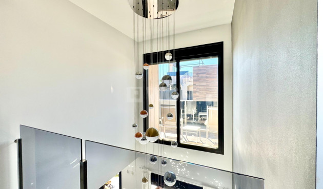 Resale - Villa - Orihuela Costa - Lomas de Cabo Roig