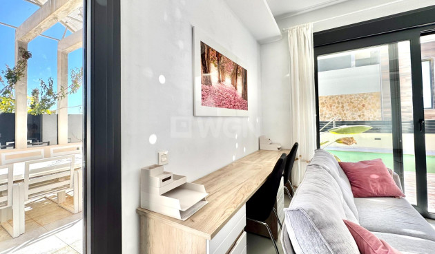 Resale - Villa - Orihuela Costa - Lomas de Cabo Roig