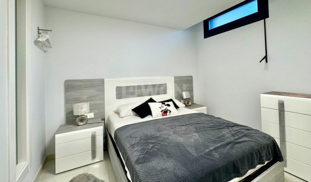 Resale - Villa - Orihuela Costa - Lomas de Cabo Roig