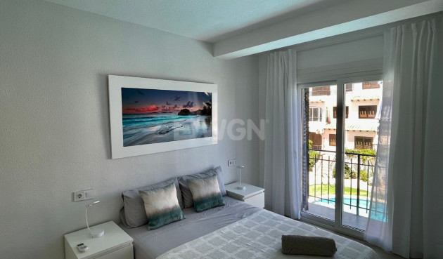 Resale - Apartment / flat - Cabo Roig - Costa Blanca
