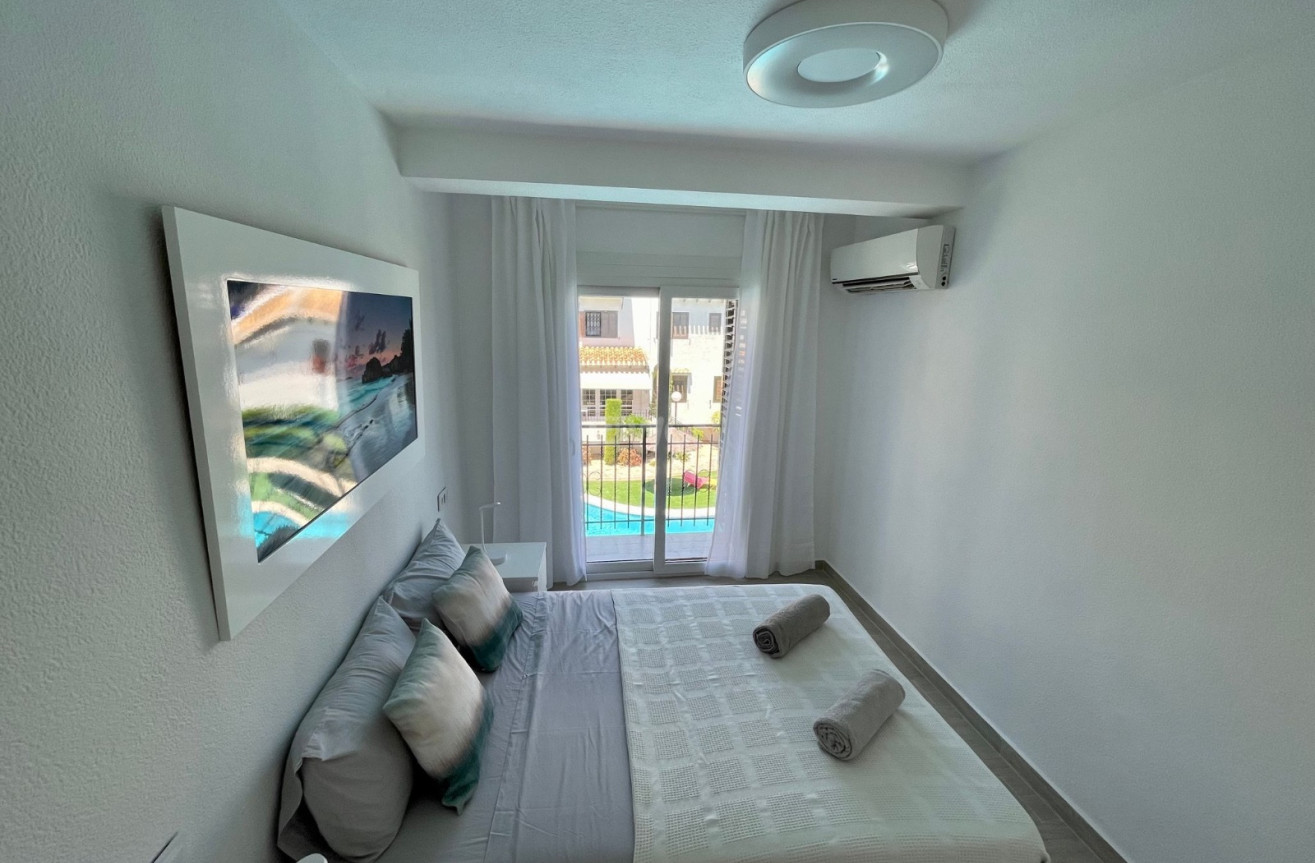 Resale - Apartment / flat - Cabo Roig - Costa Blanca