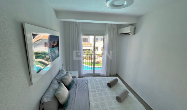 Resale - Apartment / flat - Cabo Roig - Costa Blanca