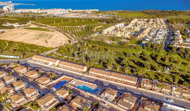 Resale - Villa - Torrevieja - Costa Blanca
