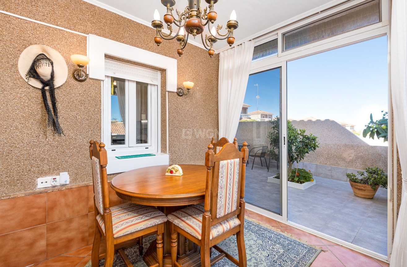 Resale - Villa - Torrevieja - Costa Blanca