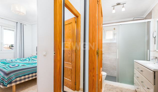 Resale - Villa - Torrevieja - Costa Blanca